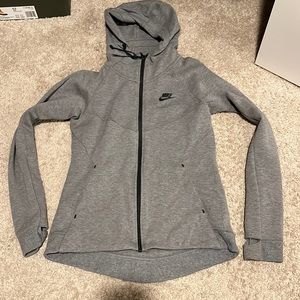 Nike tech fleece